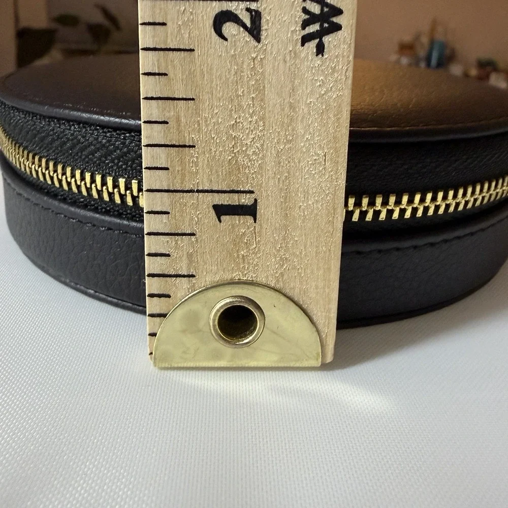 Shane Company Round Travel Jewelry‎ Box/Case - Black PU Leather New